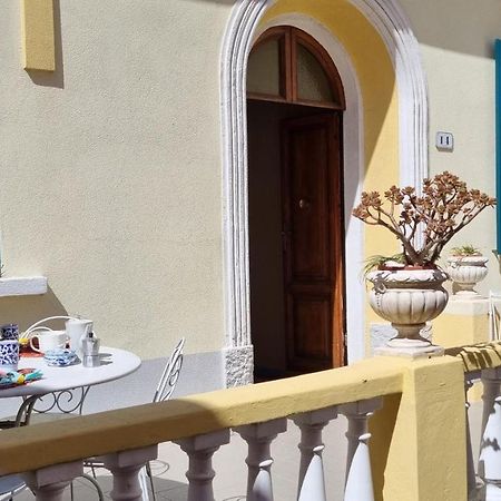La Terrazza Nel Cuore Di Capoliveri Luaran gambar