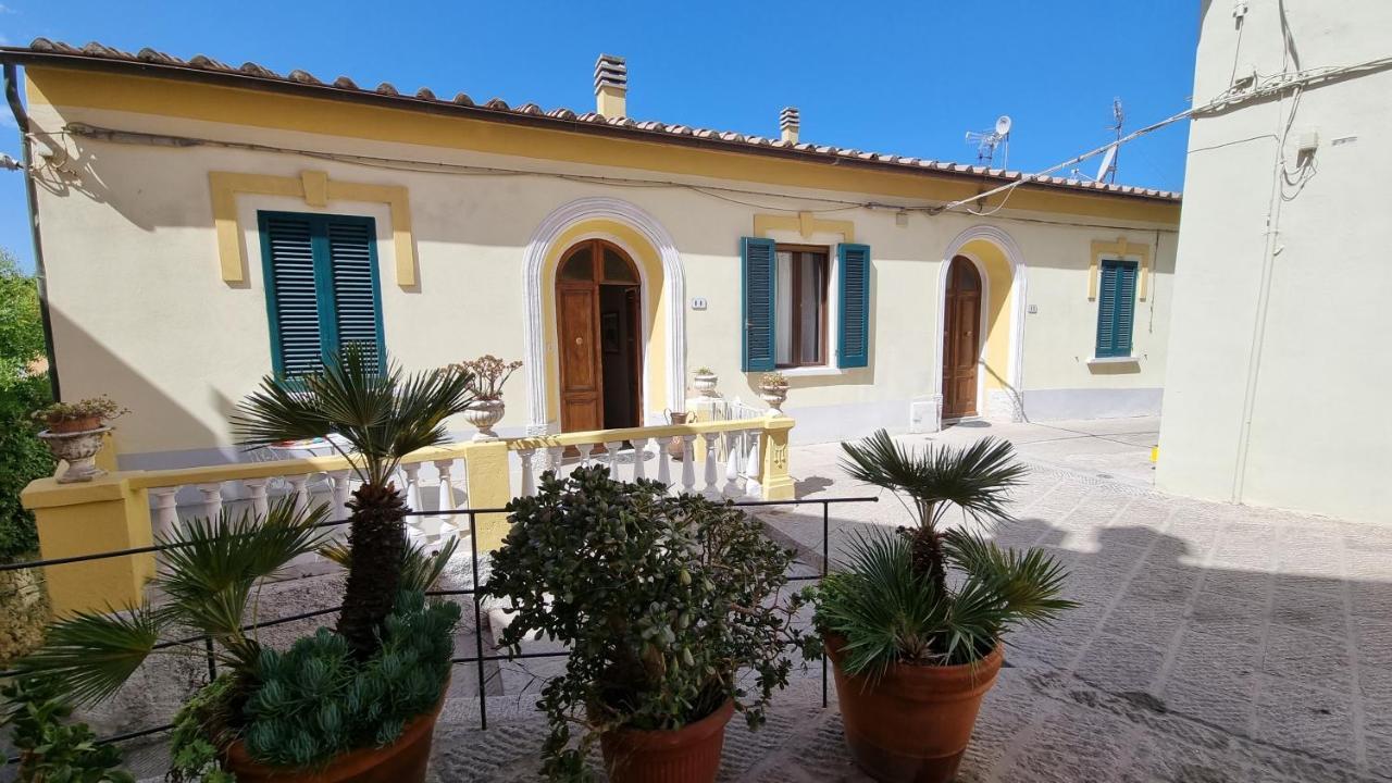 La Terrazza Nel Cuore Di Capoliveri Luaran gambar