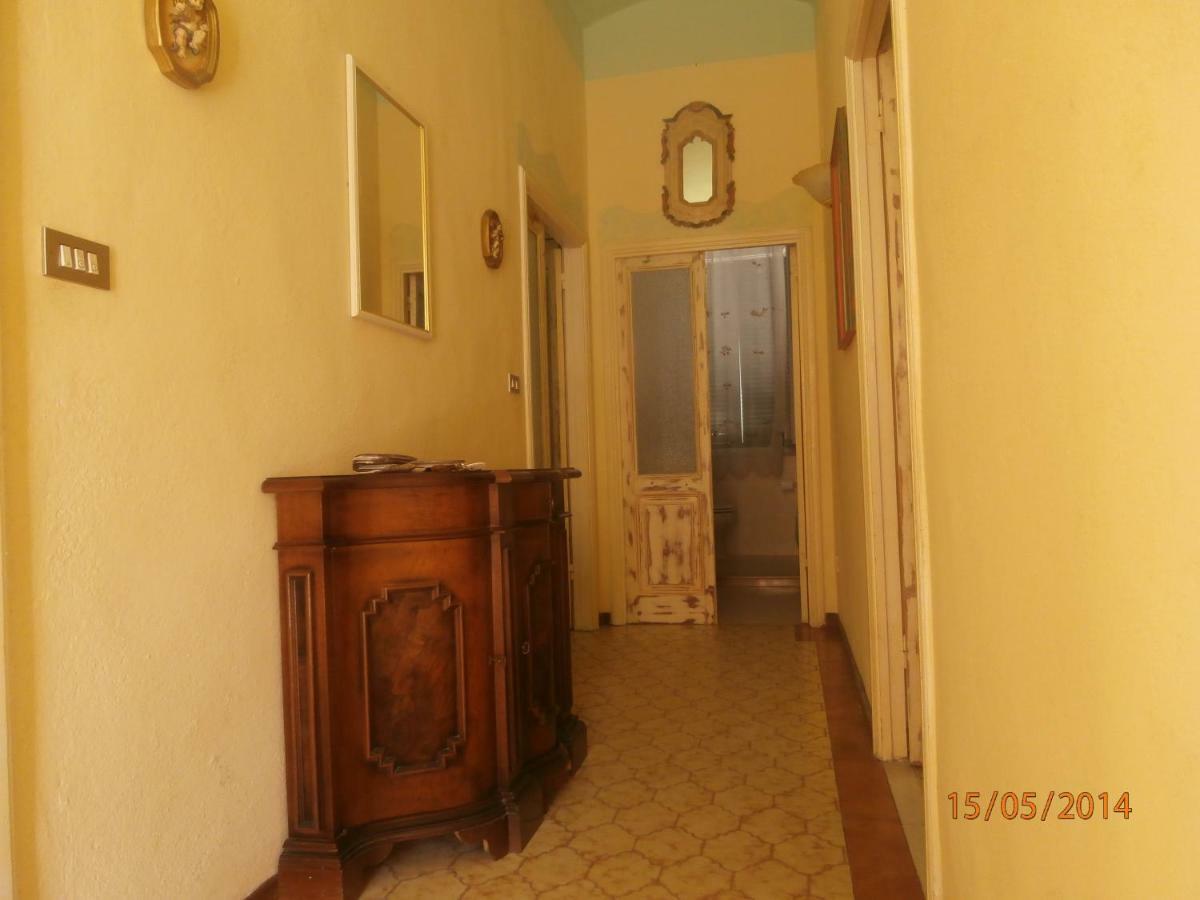 La Terrazza Nel Cuore Di Capoliveri Luaran gambar