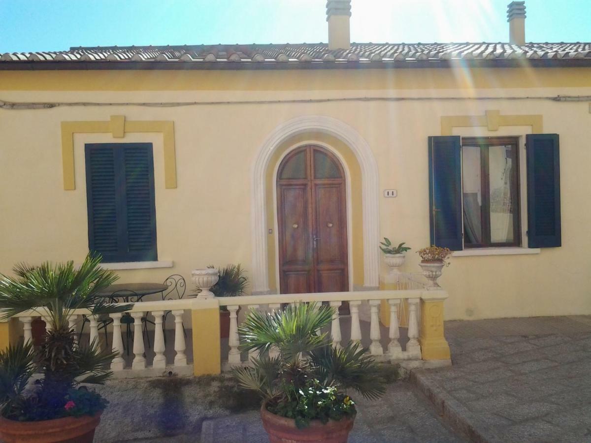 La Terrazza Nel Cuore Di Capoliveri Luaran gambar
